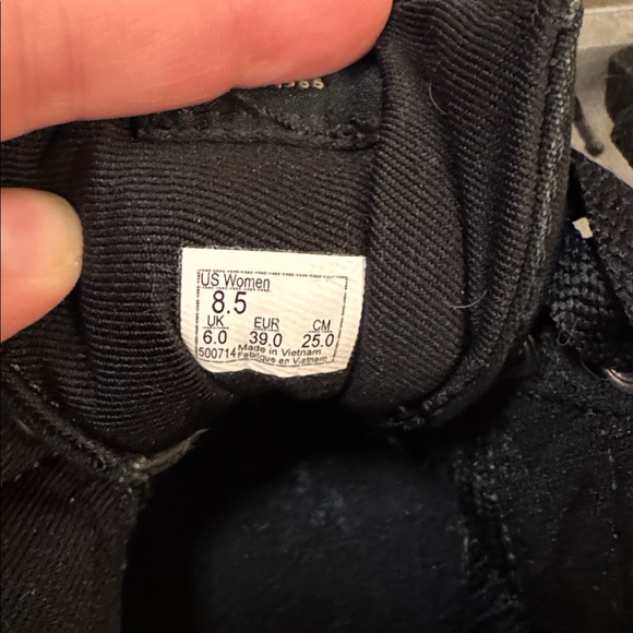 Vans Women’s High-Top Black Canvas Sneakers Shoes Black Size 8.5 - Picture 7 of 9